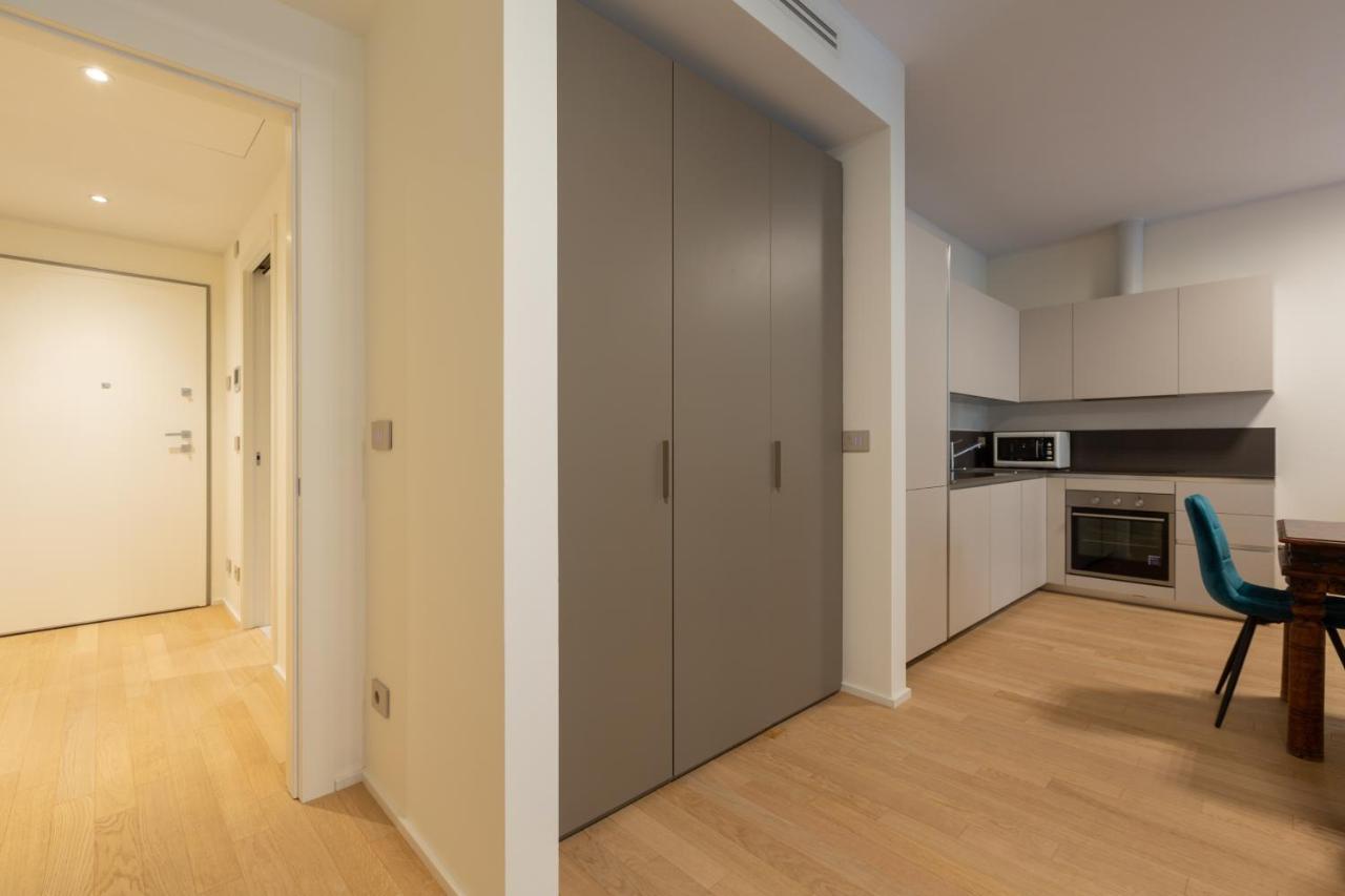 Апартаменти Cozy Flat With Parking Мілан Екстер'єр фото